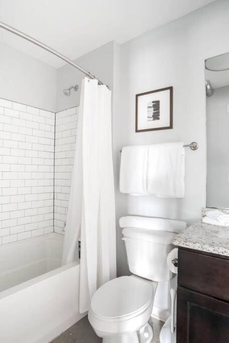 Cozysuites L 1Br, Monument Circle, Indy อินเดียนาโพลิส ภายนอก รูปภาพ